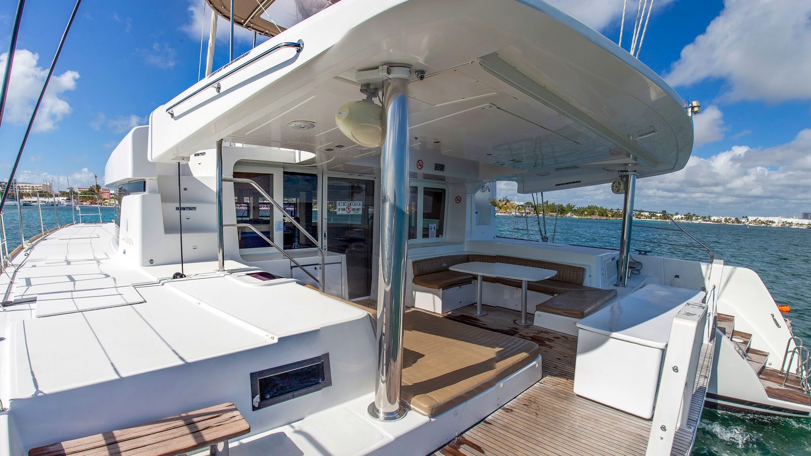 The aft deck and cockpit lounge, open to the sea