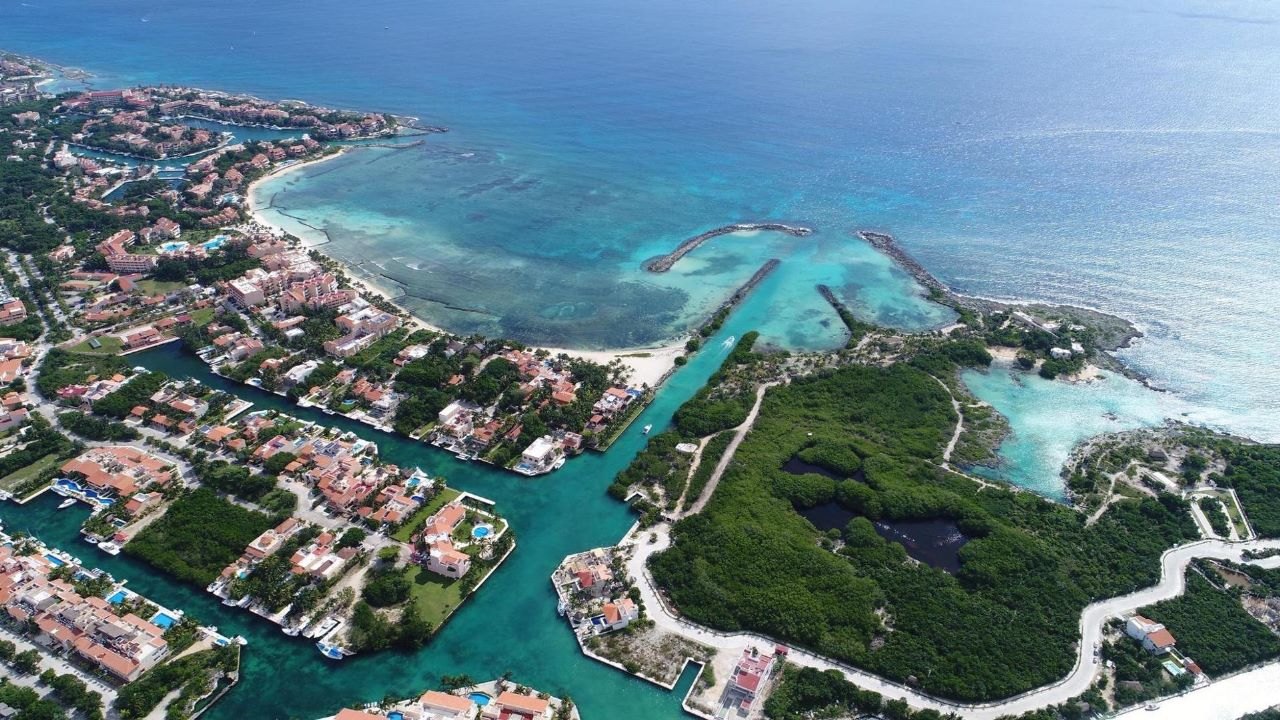 Puerto Aventuras and its canals seen from the air