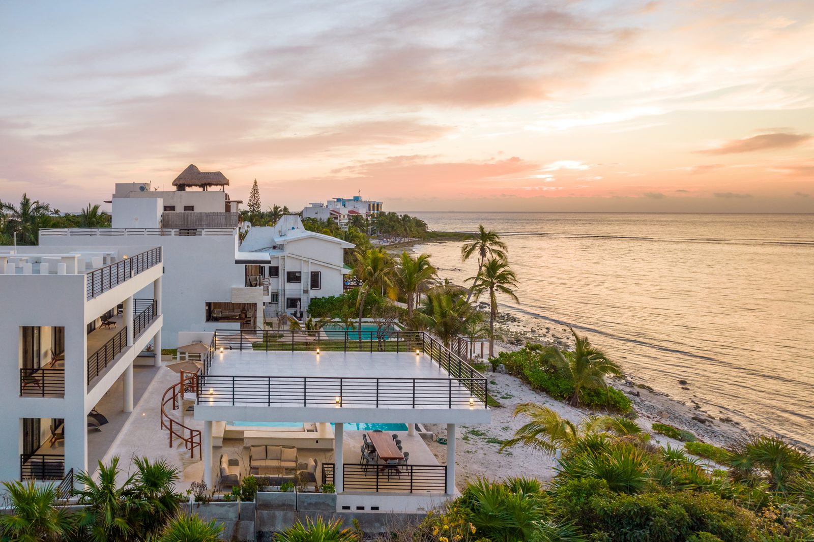Boutique Beachfront Villa: Half Moon Bay, Akumal